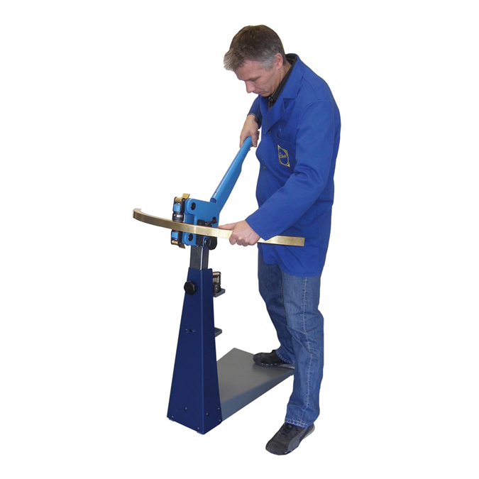 Eckold Handformer HF100CH auf Fuss ohne Werkzeuge