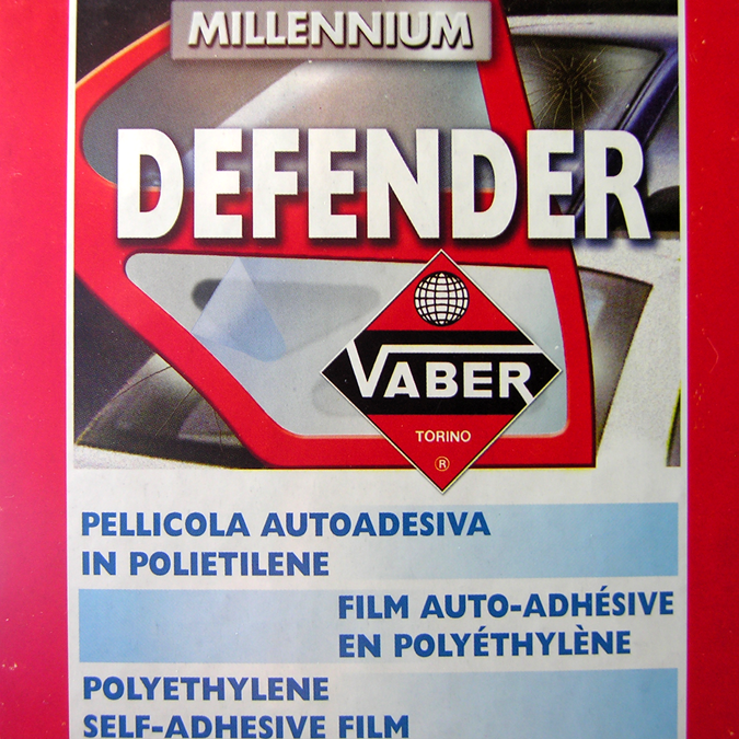 Film plastique transparent autocollant